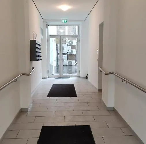 Schoenbrunn Quiet Retreats Homestay szállás *