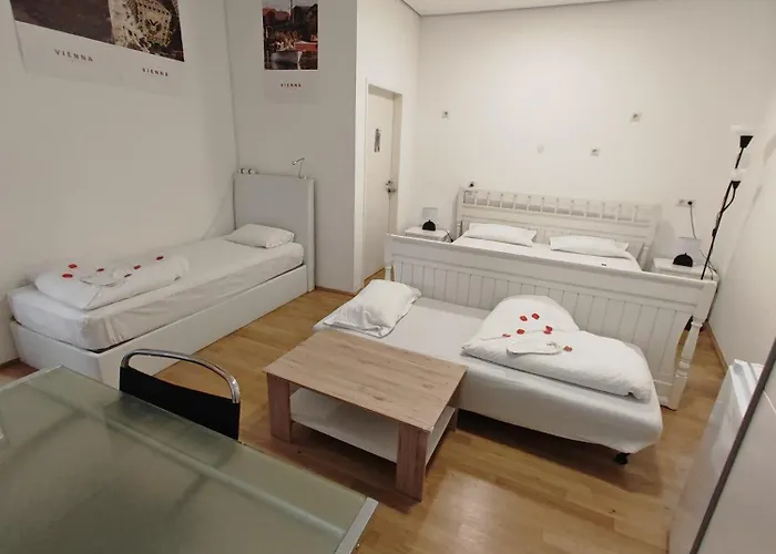Homestay szállás Schoenbrunn Quiet Retreats *